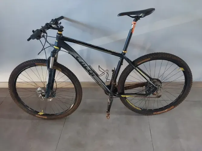 Bicicleta Caloi Blackburn 29 - Tamanho G(19) - Usada modelo 2019