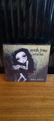 CD e DVD - Norah Jones - Not Too Late Deluxe Edition