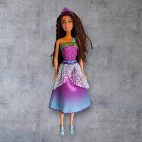 Barbie Endless Hair Kingdom