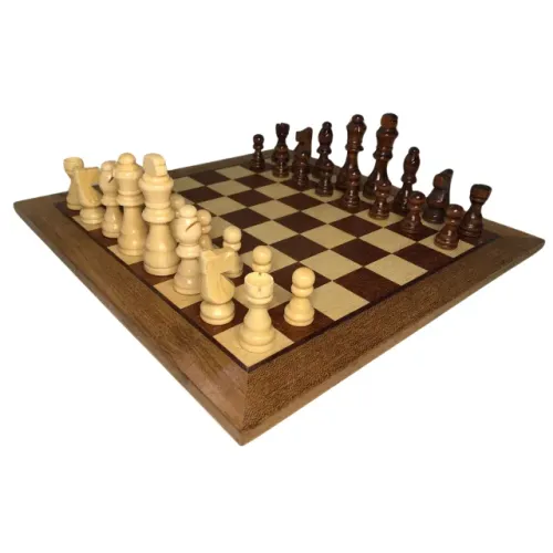 Tabuleiro Marchetado 32x32cm + 32 Peças de Xadrez em Madeira