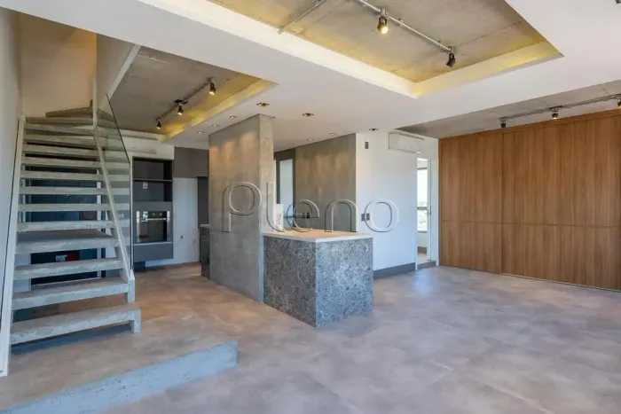 Apartamento Duplex à venda em Campinas, Cambuí, com 1 suíte, com 140 m²