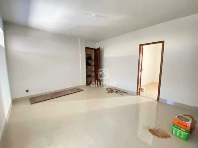 Comercial para alugar, Santo Expedito - Montes Claros/MG - R$ 2.200,00 - Alugar Imóveis
