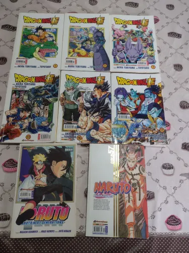 Mangás Dragon Ball Super e Naruto 