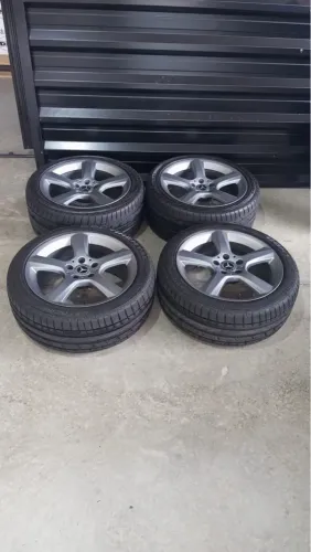 Jogo de Rodas Mercedes original 17x7,5 e 17x8,5