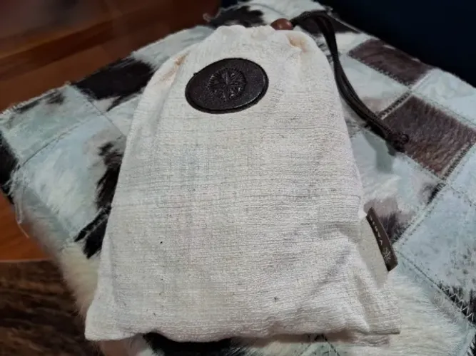 Necessaire nova da VARIG, com todos os produtos dentro. Item de colecionador.