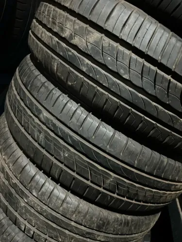 Pneu 185/65/15 Pirelli p1 97% vida