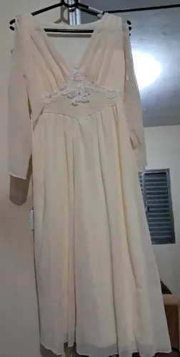 Vestido bege