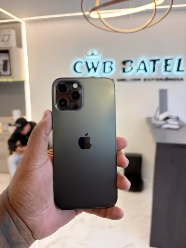 iPhone 12 Pro Max 512GB Grafite Bateria 83% Chassi descascando- Usado
