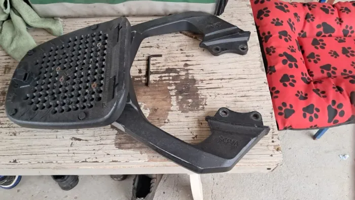 Suporte de baú +cavaletes  fazer 250 2018 em diante