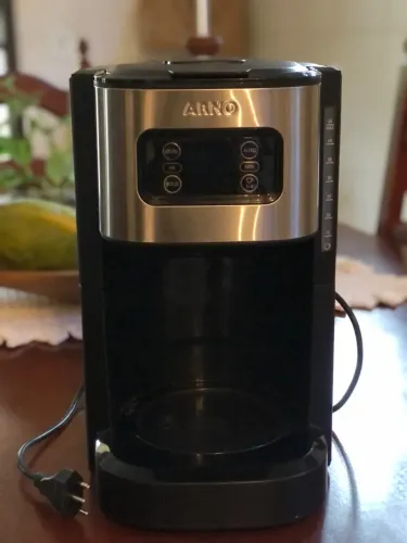 Cafeteira Elétrica Arno, sem a jarra.