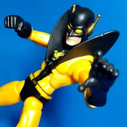 Marvel Legends Jaqueta Amarela