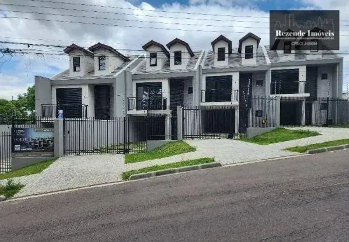 Sobrado 3 quartos venda ao lado do Pequeno Cotolengo