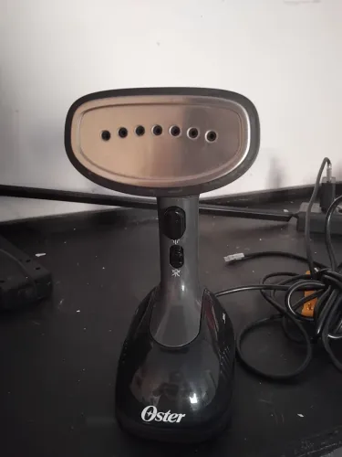 Passadeira a vapor oster