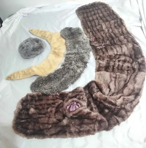 Lote de Peças Vintage em Pele - LEIA A DESCRIÇÃO