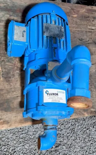 Bomba Centrífuga com Motor Elétrico Acoplado - Pronta para Uso