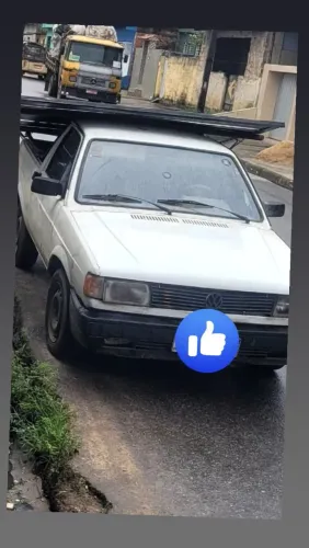 Volkswagen Saveiro CL 1.6 MI / CL/ C 1.6 1993 troco em carro de quatro portas 