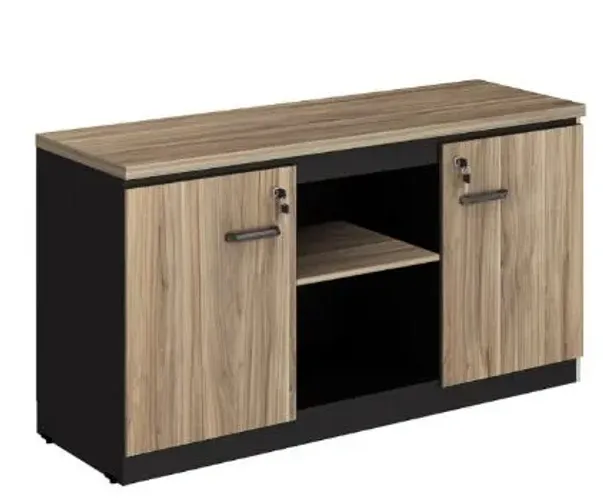 Armario credenza com portas de abrir