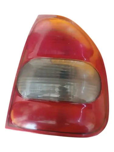 Lanterna Traseira Direita Chevrolet Corsa Super Sedan 2000 Direito/passageiro Vermelha