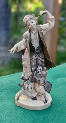 Escultura em resina italiana