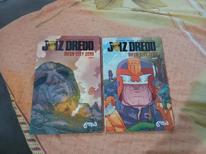 HQs Juiz Dredd -Mega City Zero (Volume 1 e 2)