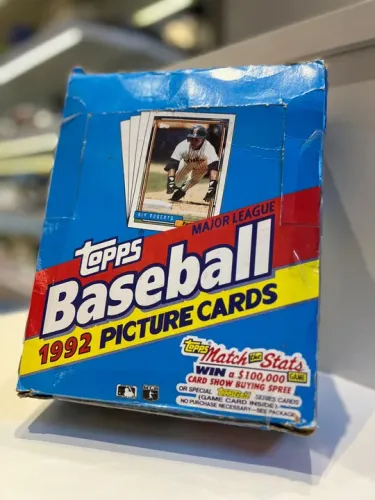 CAIXA LACRADA TOPPS BASEBALL CARDS 1992