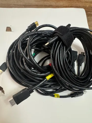 7Cabos HDMI de alta velocidade para câmeras e filmadoras são 7 cabos usados perfeitos