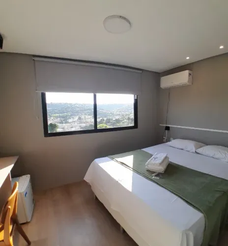 Flat de luxo à venda no Zuppolini Garden Hotel em Bananeiras. Aceita veículo no pagamento