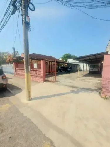 Atlântica Imóveis tem excelente Terreno à Venda, 334 m² - Centro - Macaé/RJ.
