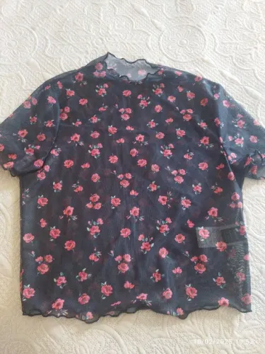 Blusa tule