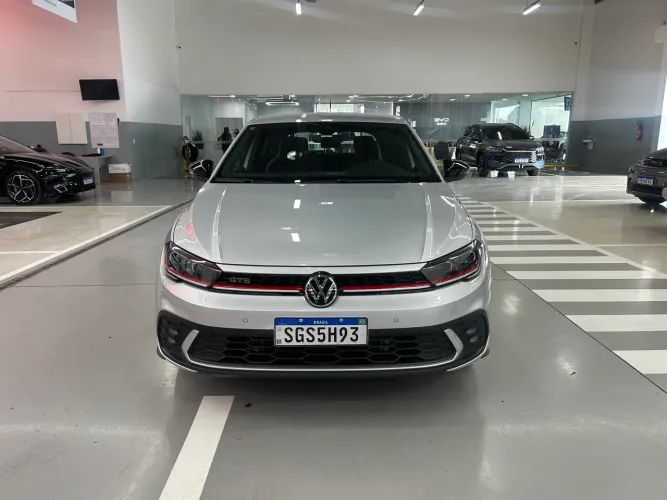 VOLKSWAGEN POLO GTS 1.4 T IMPECÁVEL