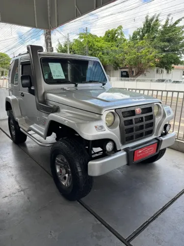 Troller T-4 4X4 3.0 TB Int. Cap. Rígida Diesel 2010