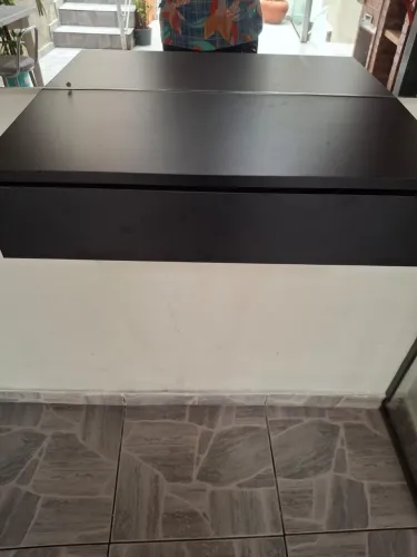 Gaveteiro de madeira 