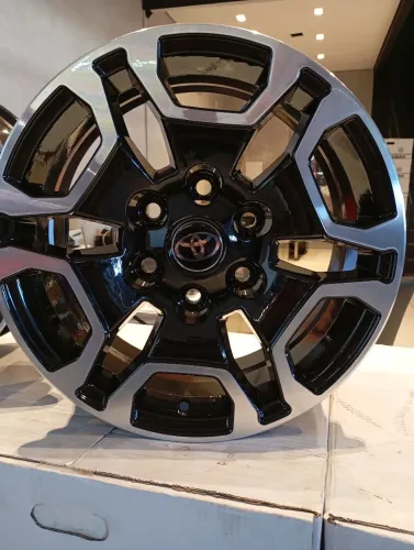 Roda R17 Hillux Srx 
