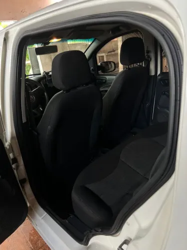 Fiat Uno Attractive 1.0 EVO Fire Flex 8V 5P 2019