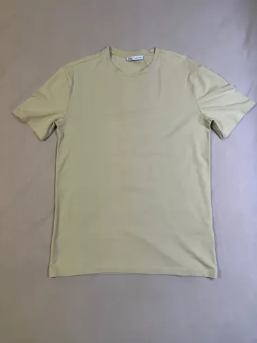 Camiseta Slim Masculina Zara