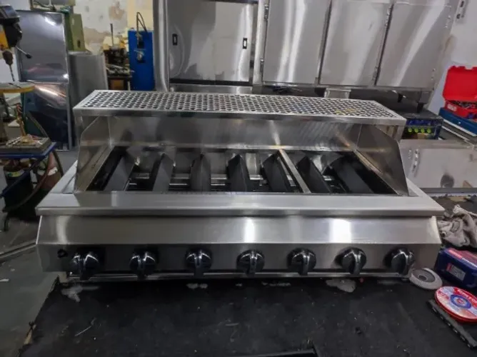 CHAR BROILER A GAS PARA SEU RESTAURANTE OU COMERCIO.