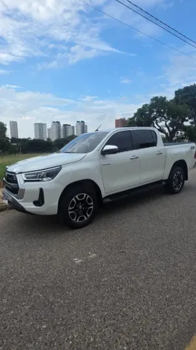 Toyota Hilux CD SRX 4X4 2.8 TDI 16V Diesel Aut. 2021