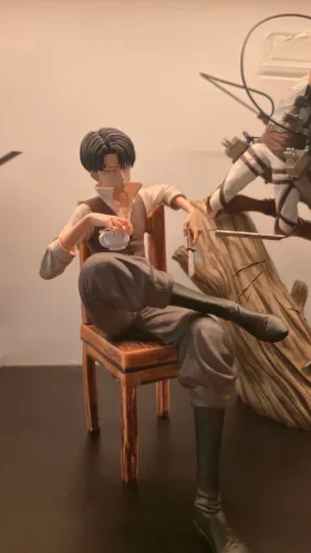 Levi Ackerman Fan art action figure 1/7scale