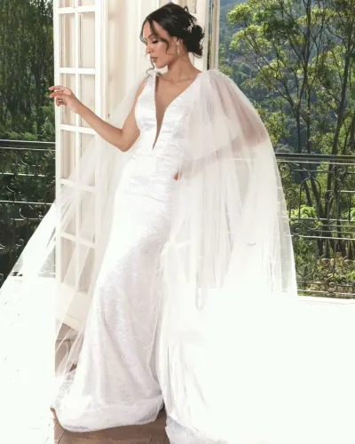 Vestido de noiva semi sereia paetizado