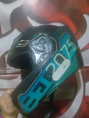 Capacetes