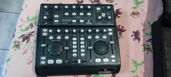 ? BCD3000 + Interface de Áudio | Ideal para Toca-Discos / Timecode ?