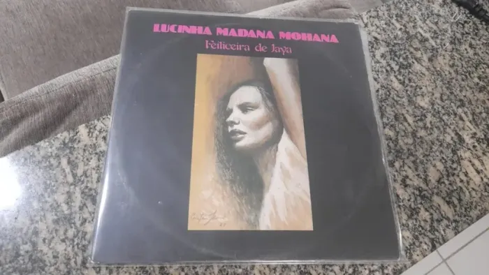 LP Lucinha Madana Mohana - Feiticeira De Jaya - raridade