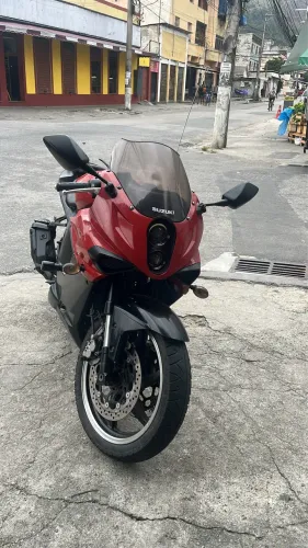 Vendo Ou troco Moto em excelente estado