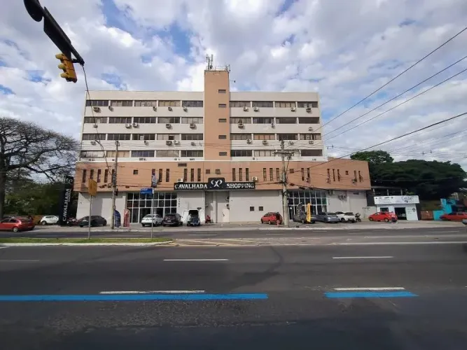Loja no Bairro CAVALHADA com 30 m2, Ar condicionado, Banheiro privativo...