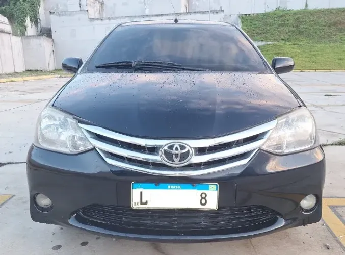 Toyota Etios XLS 1.5 Flex 16V 5P Mec. 2013