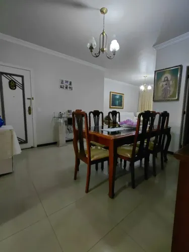 Vendo apartamento no Ed. Montblanc, 140m², 3 suites, R$ 950 Mil