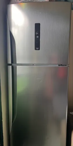 Vendo Geladeira Panasonic Inverter Frost Free 391 Litros Prata