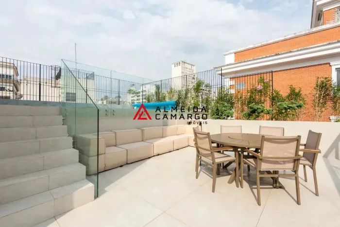 Cobertura Jardim América Reformada Piscina 3 Suítes 5 Vagas Clube Paulistano Oscar Freire 