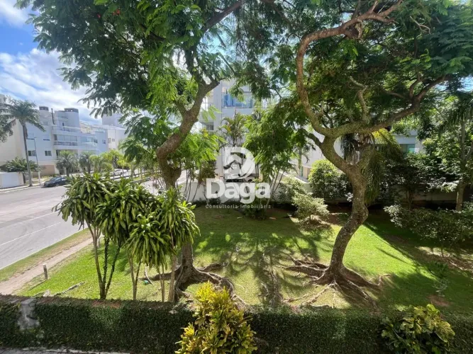 Apartamento Padrão ao lado de área verde em Jurerê