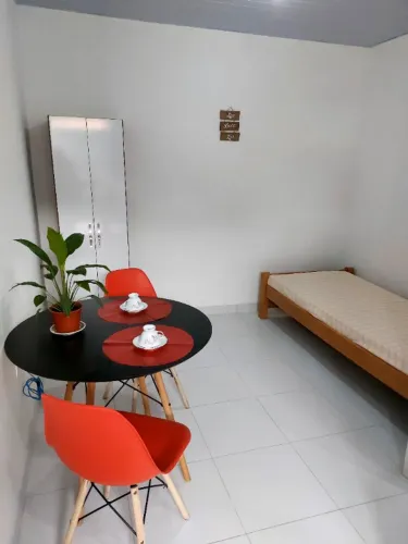 Kitnet Mobiliada para Moças Bairro Academia em SJP - Direto com proprietário